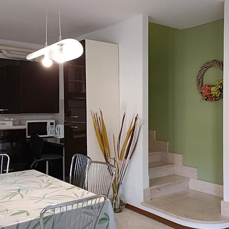 S.G. House Lejlighed Castelnuovo del Garda Eksteriør billede